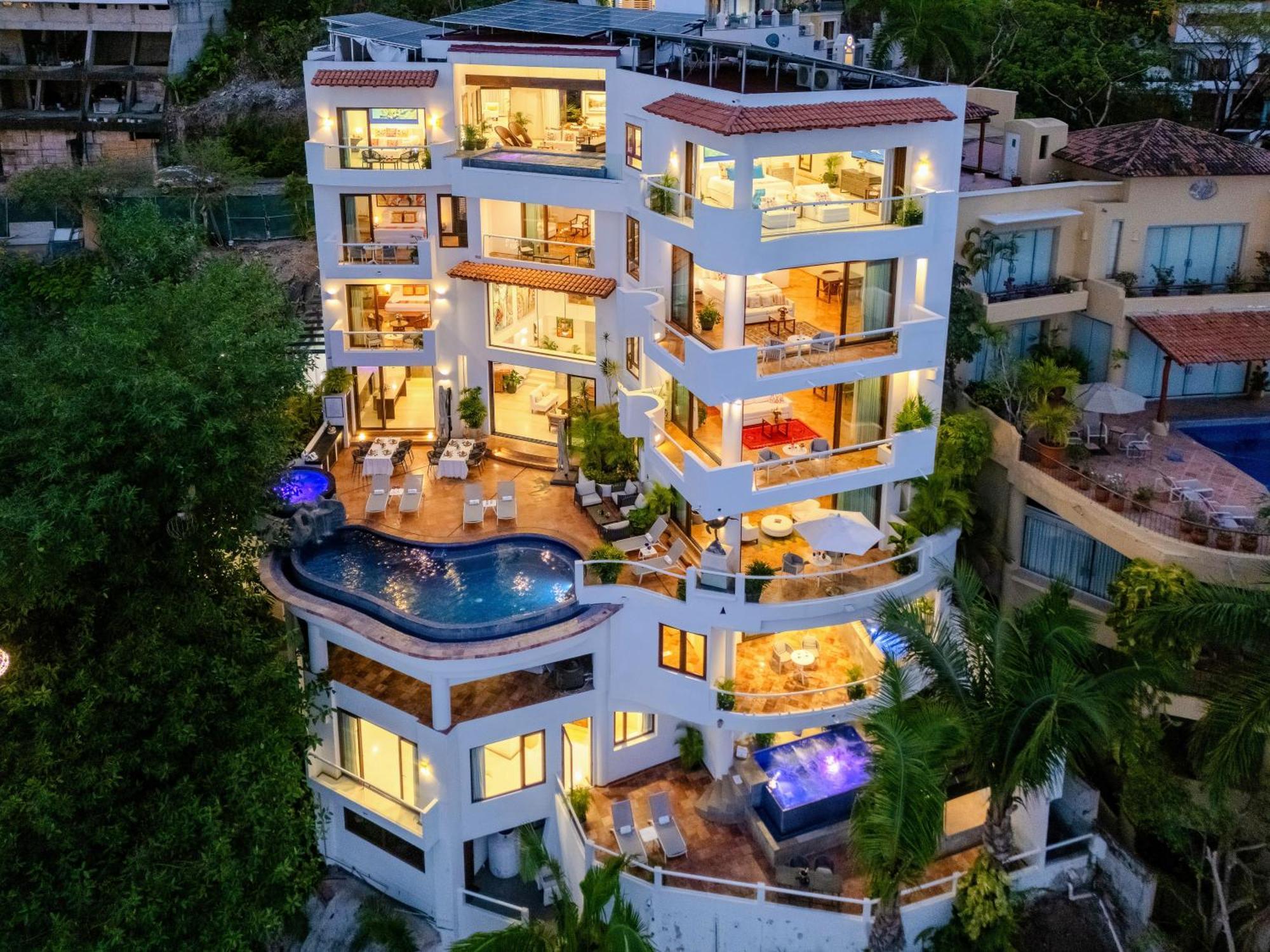 Villa Divina Luxury Boutique - Adults Only Puerto Vallarta Exteriör bild